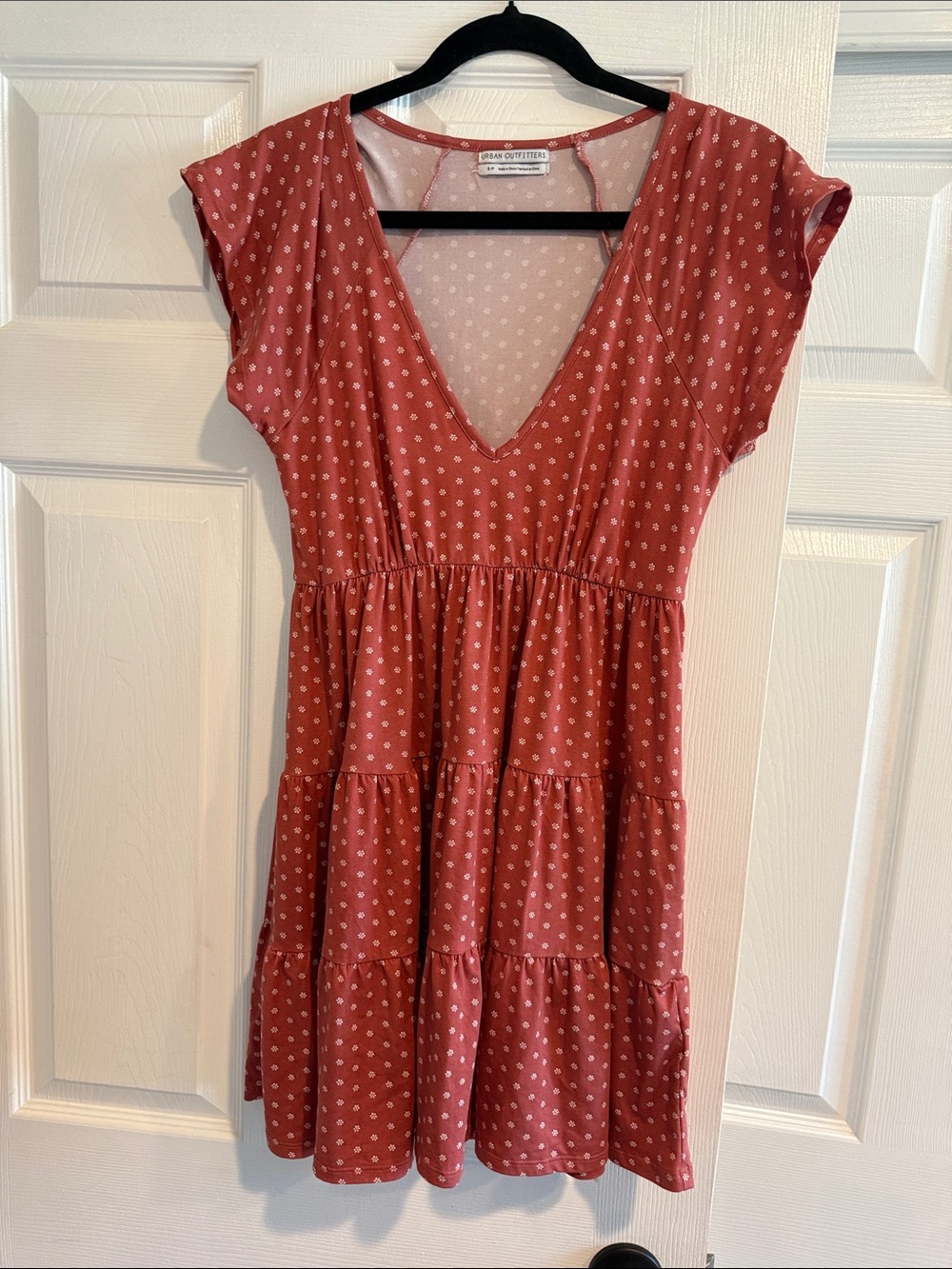 Urban Outfitters Rust Red Polka Dot Tiered V-Neck Midi Dress